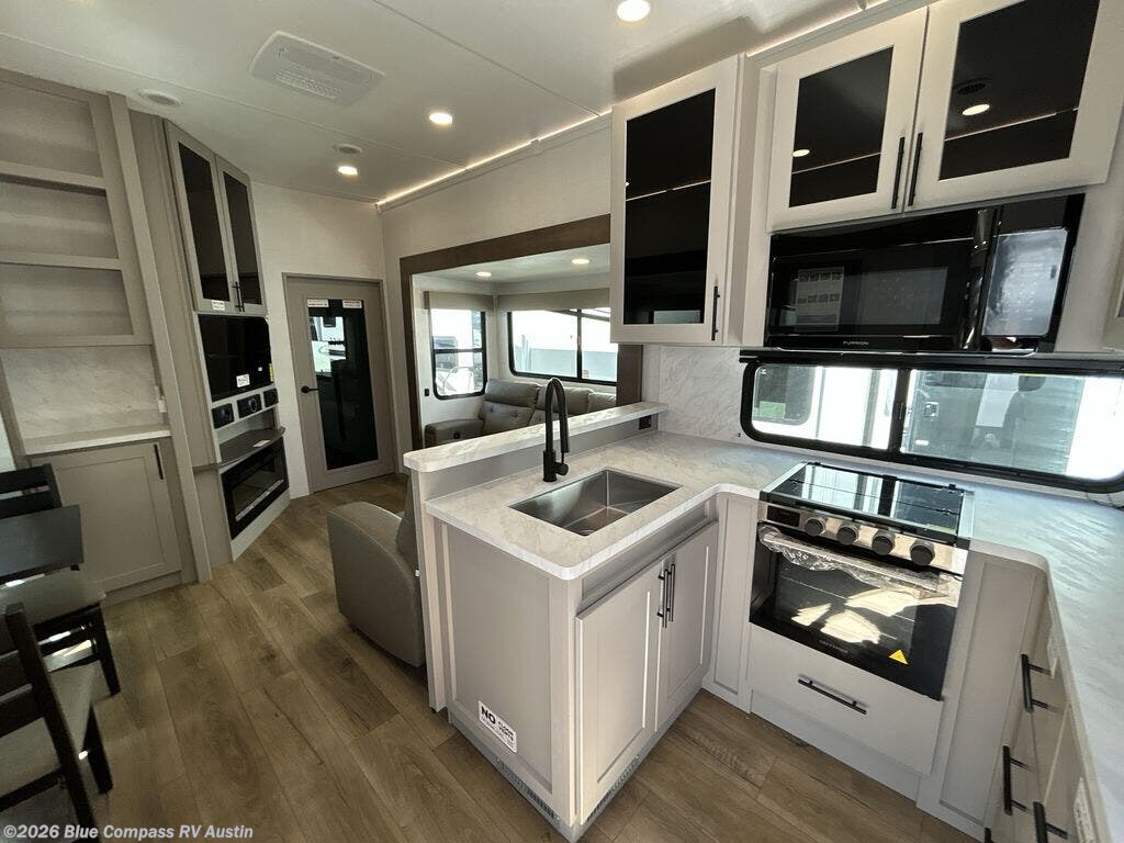 New 2027 Alliance RV Valor All-Access 36A10 available in Buda, Texas