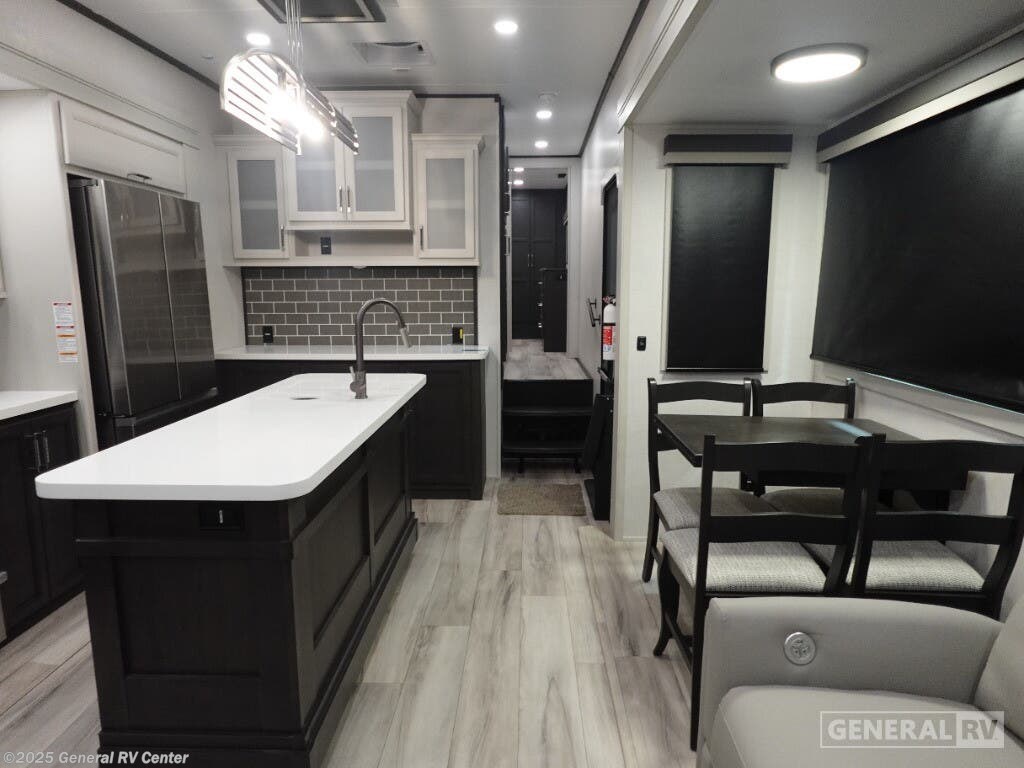 New 2026 Keystone Avalanche 321RL available in Mesa, Arizona