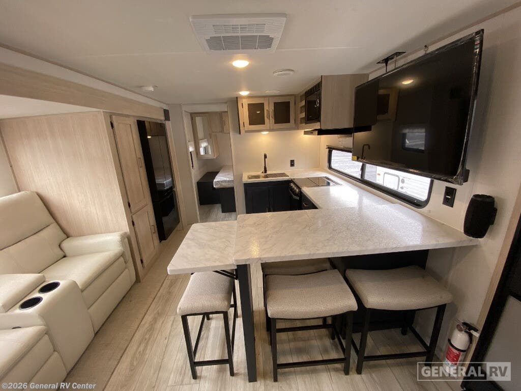 New 2025 Prime Time Avenger 25MKB available in Mesa, Arizona