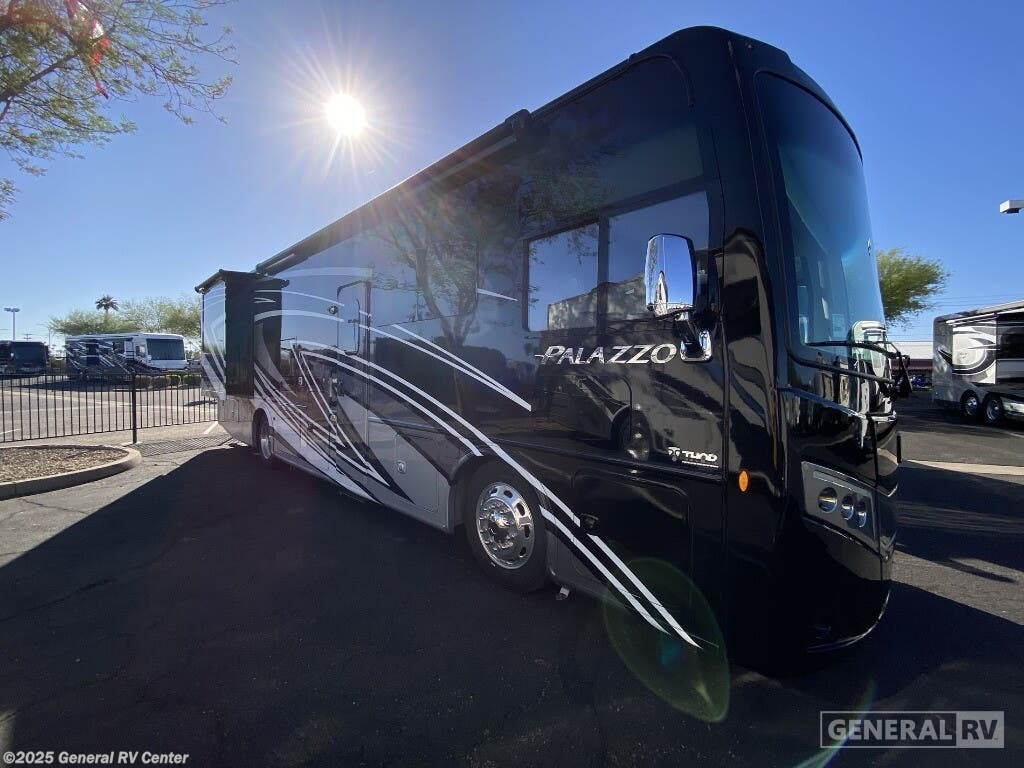 Used 2023 Thor Motor Coach Palazzo 33.6-2SL available in Mesa, Arizona