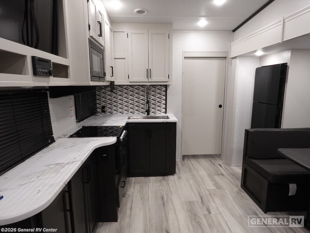 2025 Keystone Arcadia 27SBH - New Fifth Wheel For Sale by General RV Center in Mesa, Arizona