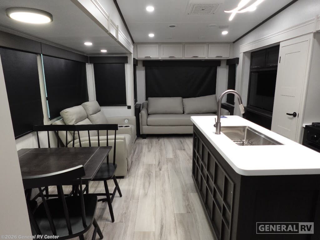 2025 Keystone Arcadia 3260RL - New Fifth Wheel For Sale by General RV Center in Mesa, Arizona