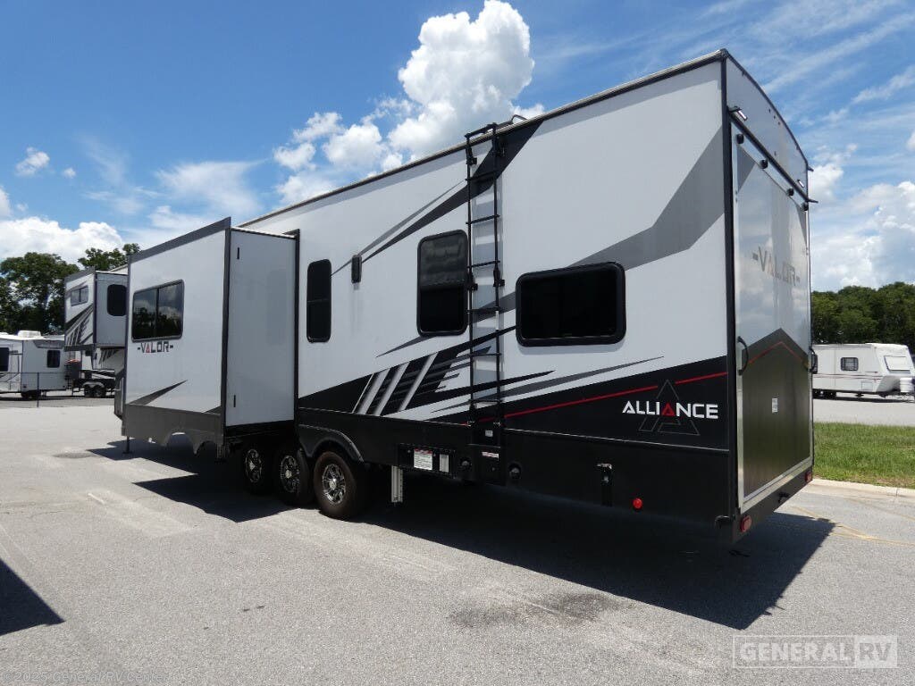2023 Valor 40V13-3SL by Alliance RV from General RV Center in Mesa, Arizona