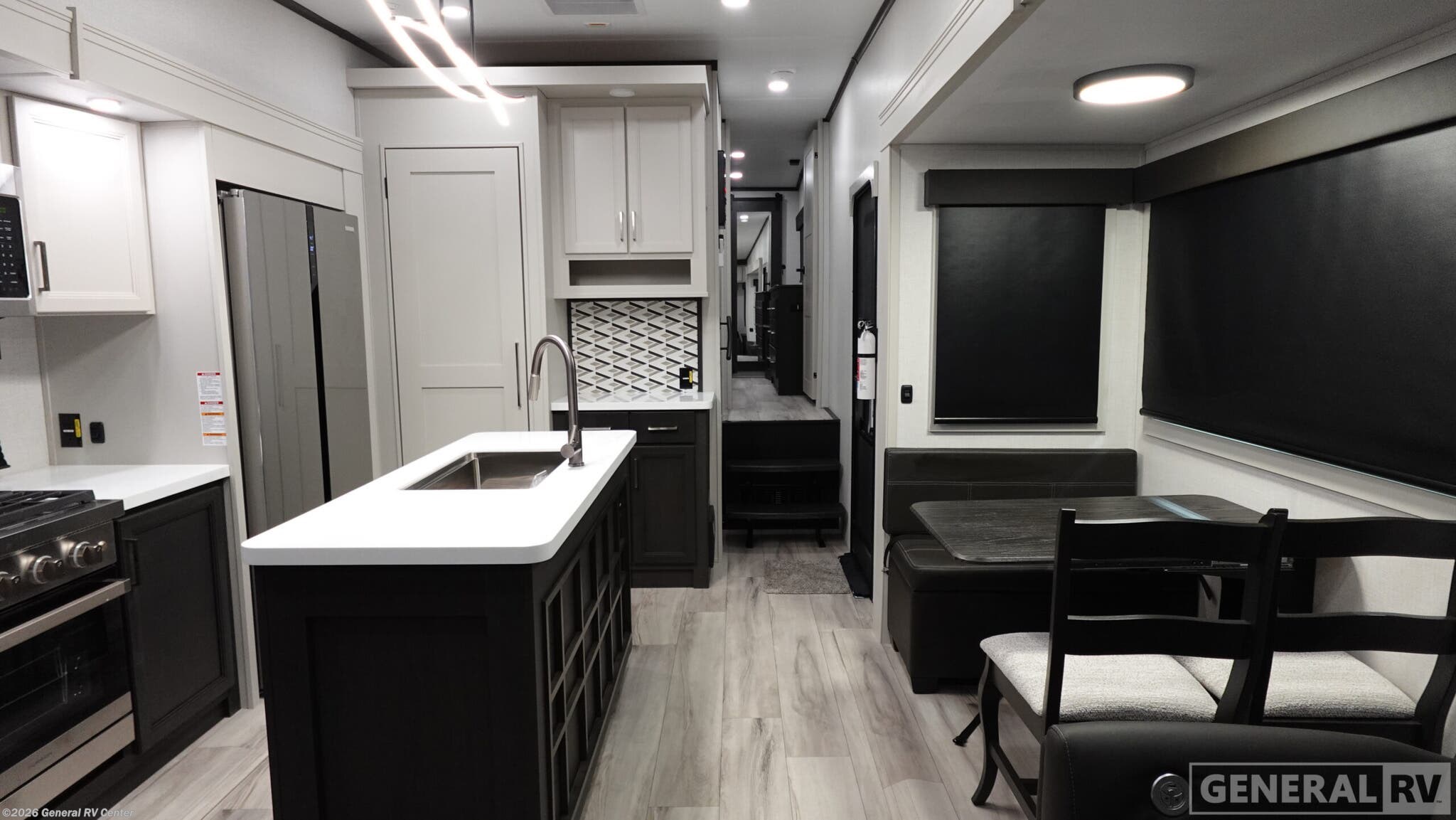 New 2026 Keystone Arcadia 3260RL available in Mesa, Arizona