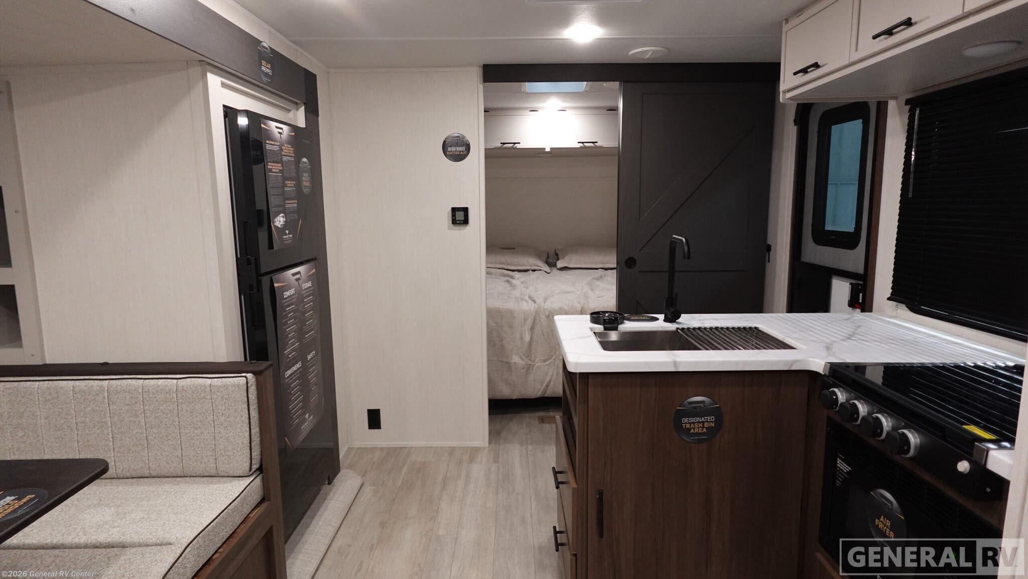 2026 Prime Time Avenger 23BHS - New Travel Trailer For Sale by General RV Center in Mesa, Arizona