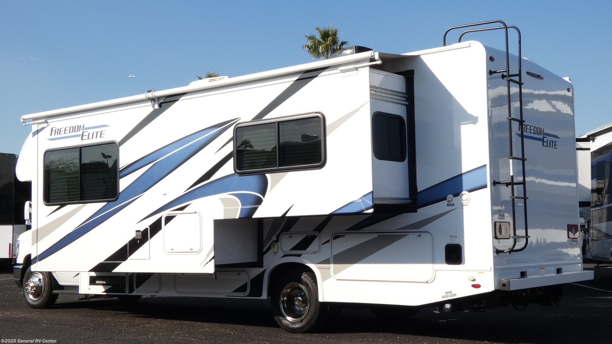 2024 Freedom Elite 27FE by Thor Motor Coach from General RV Center in Mesa, Arizona