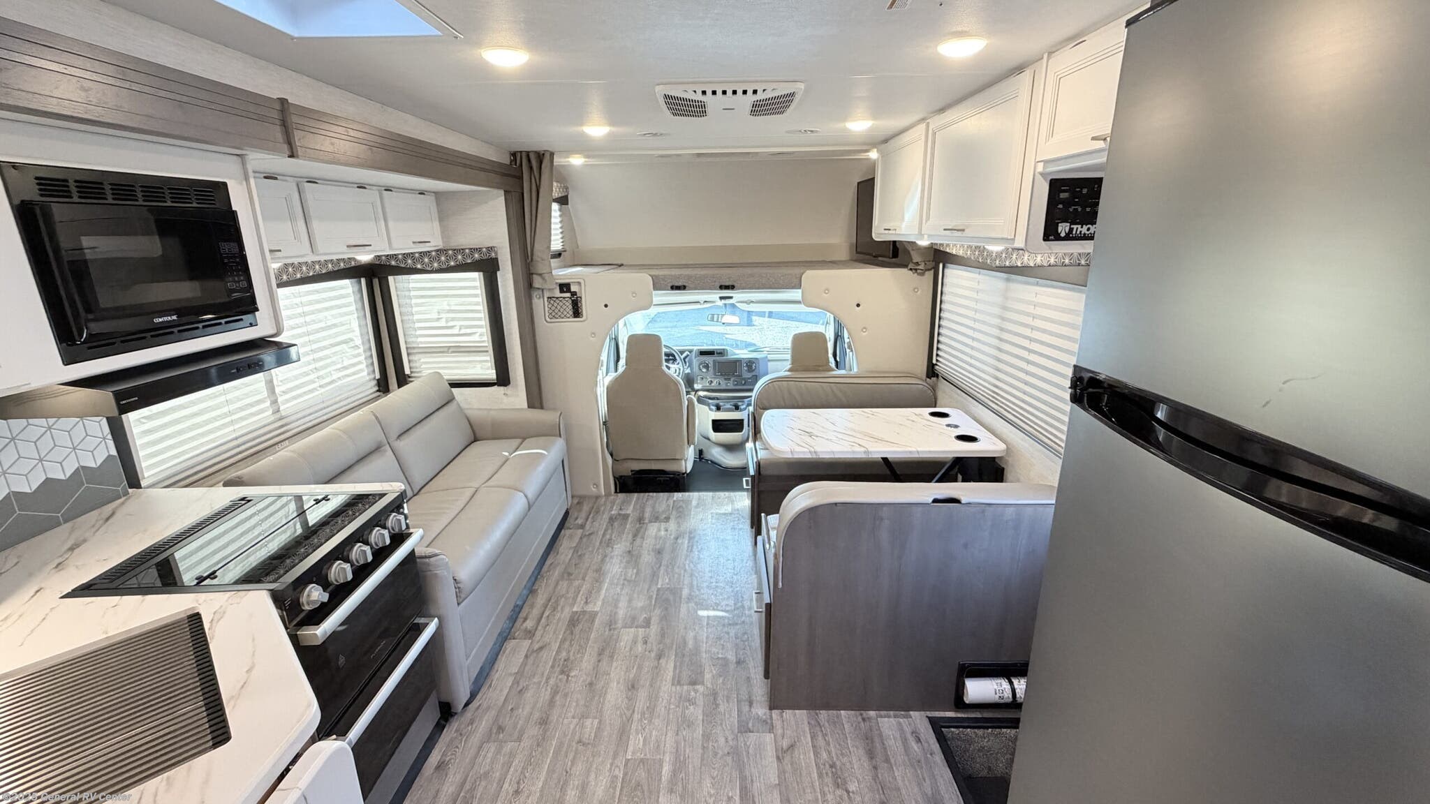 Used 2024 Thor Motor Coach Freedom Elite 27FE available in Mesa, Arizona