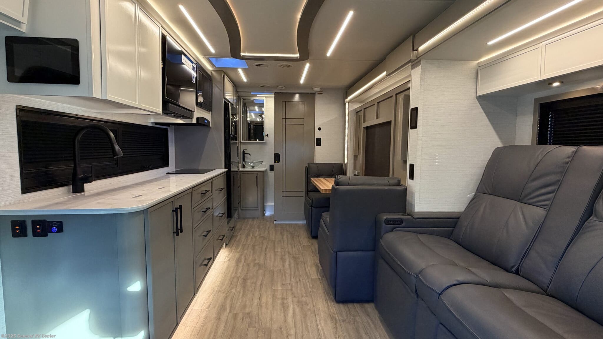 2026 Newmar Freedom Aire 2515 - New Class C For Sale by General RV Center in Mesa, Arizona