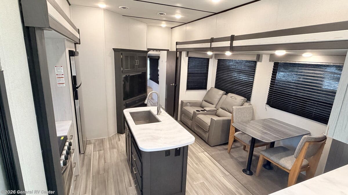 2022 Keystone Sprinter 35BH - Used Fifth Wheel For Sale by General RV Center in Mesa, Arizona