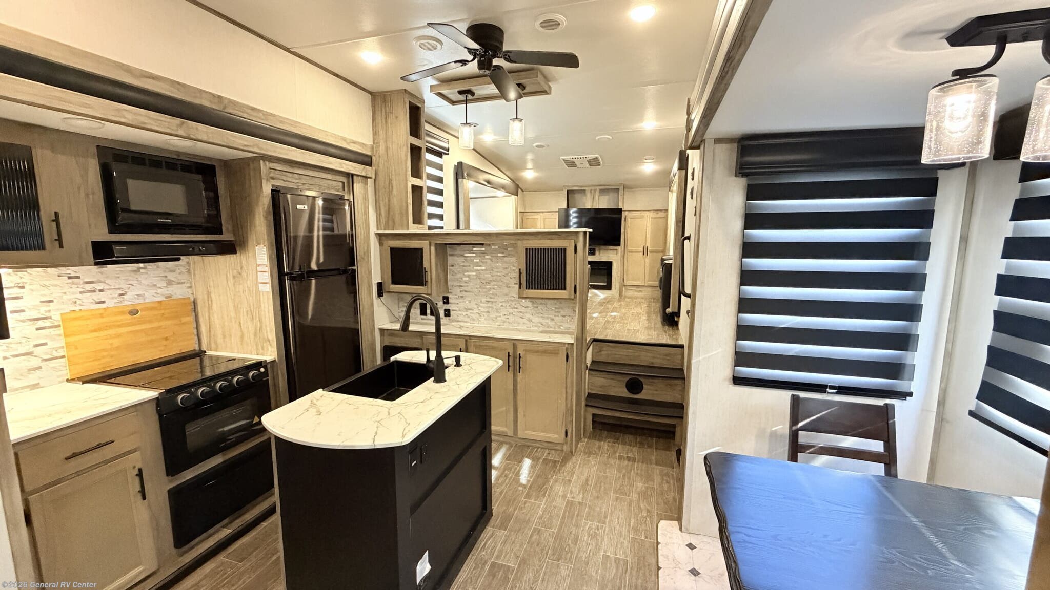 2021 Forest River Cherokee Arctic Wolf Suite 3990 - Used Fifth Wheel For Sale by General RV Center in Mesa, Arizona