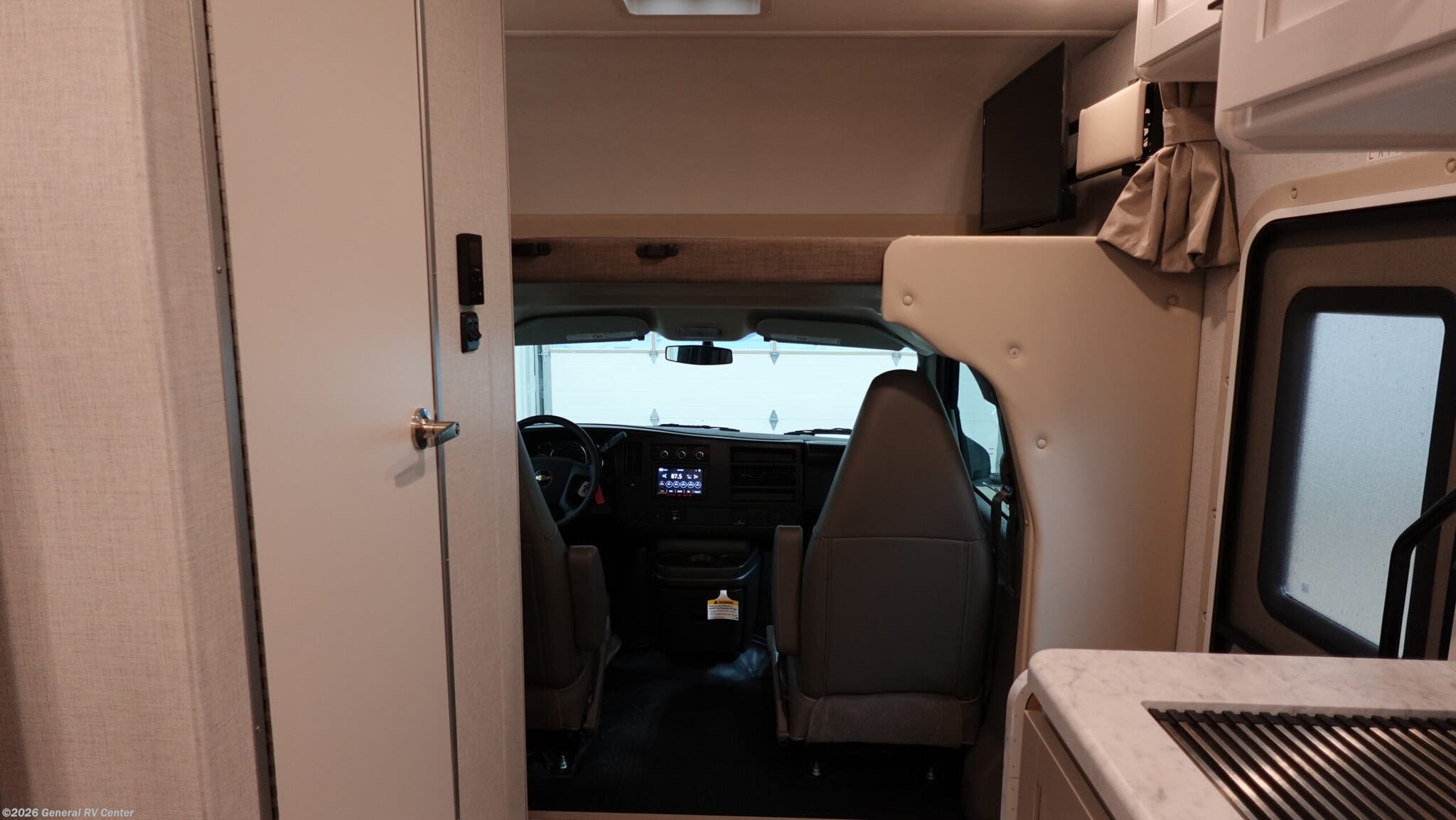 New 2026 Thor Motor Coach Pasadena SE19 available in Mesa, Arizona