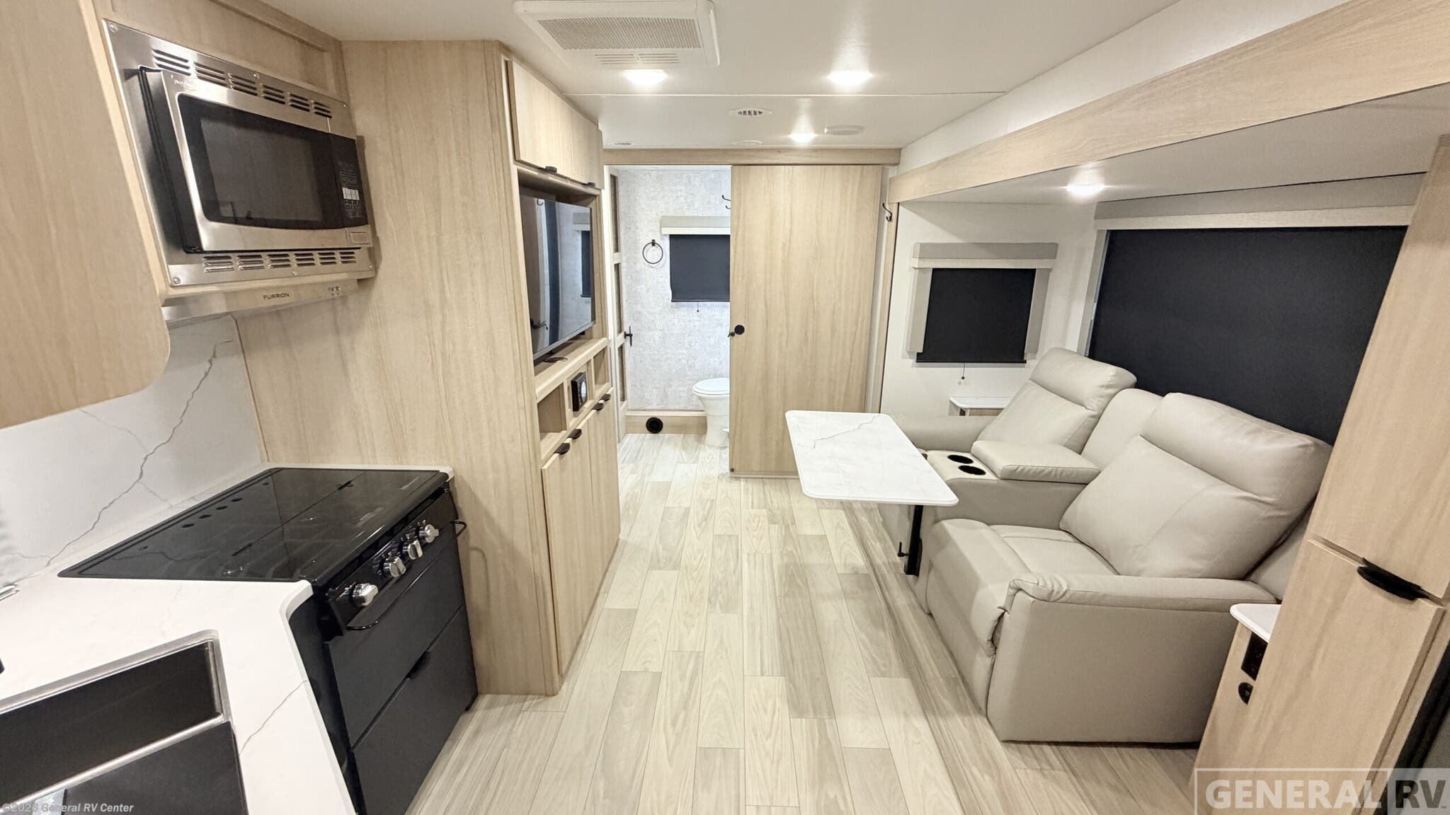 2024 Winnebago Minnie 2327TB - Used Travel Trailer For Sale by General RV Center in Mesa, Arizona