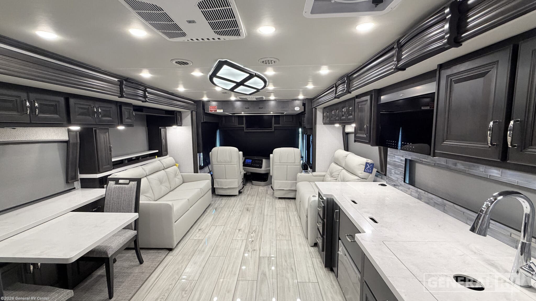New 2026 Holiday Rambler Endeavor 38W available in Mesa, Arizona
