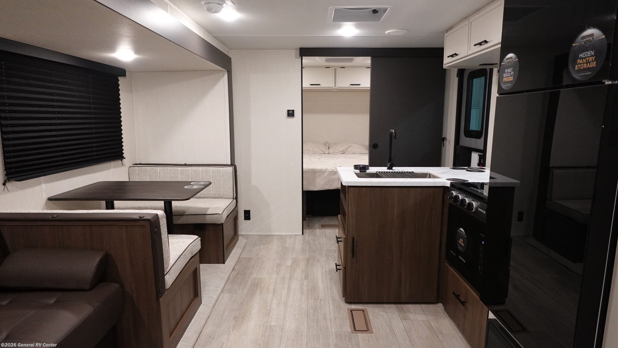 New 2026 Prime Time Avenger 26DBS available in Mesa, Arizona