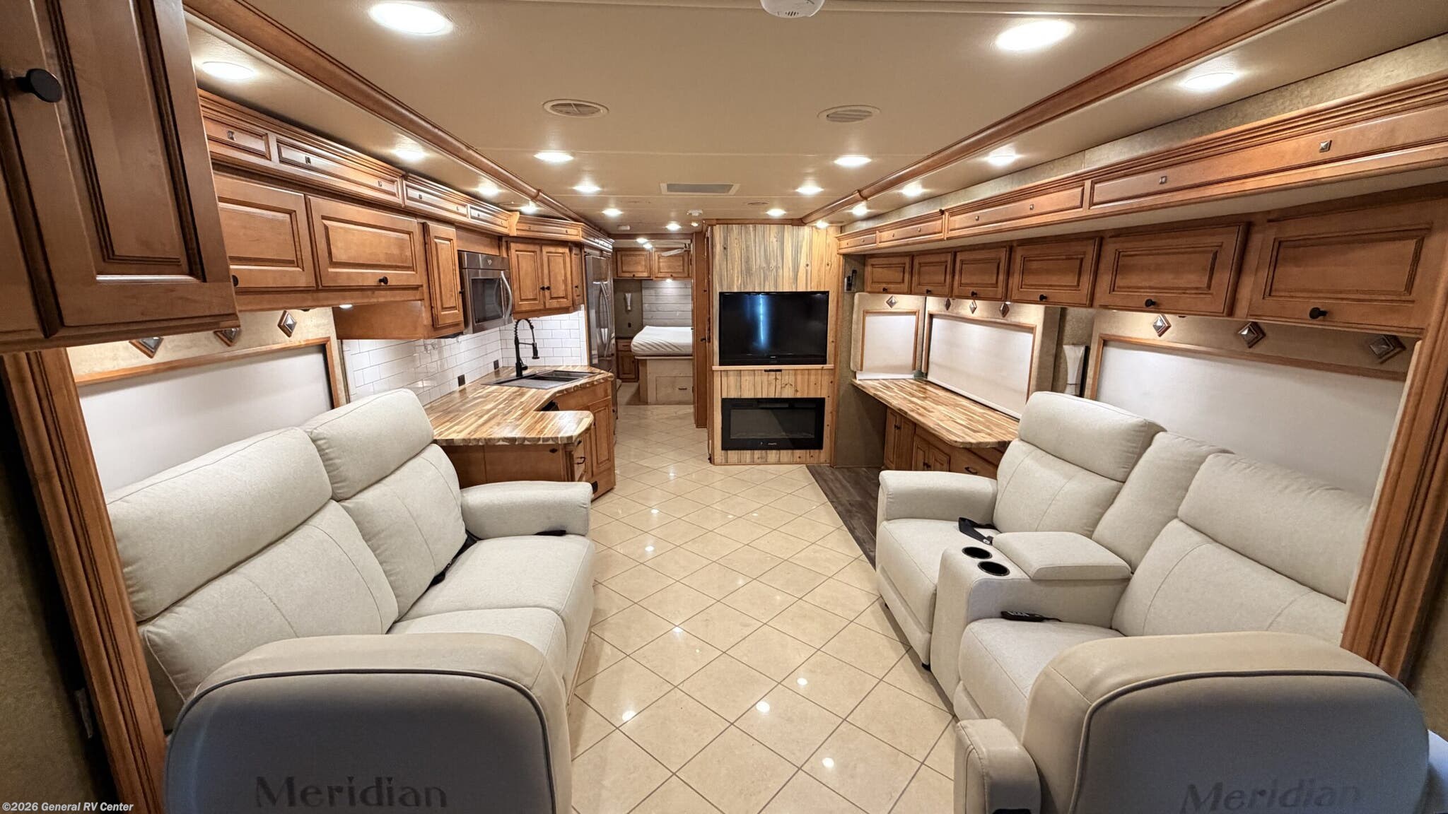 2014 Itasca Meridian 36M - Used Class A For Sale by General RV Center in Mesa, Arizona