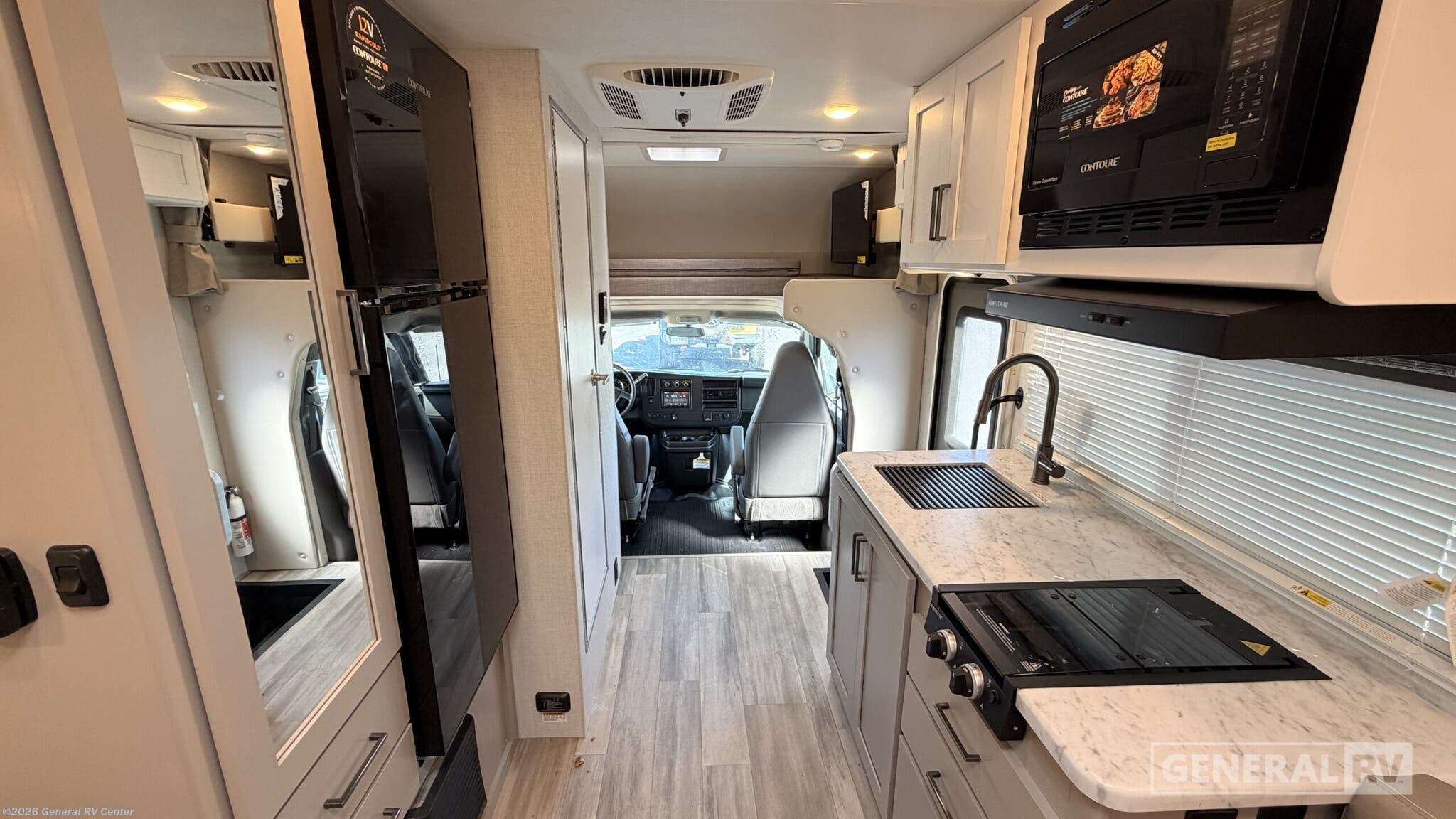 New 2026 Thor Motor Coach Pasadena SE19 Chevy available in Mesa, Arizona