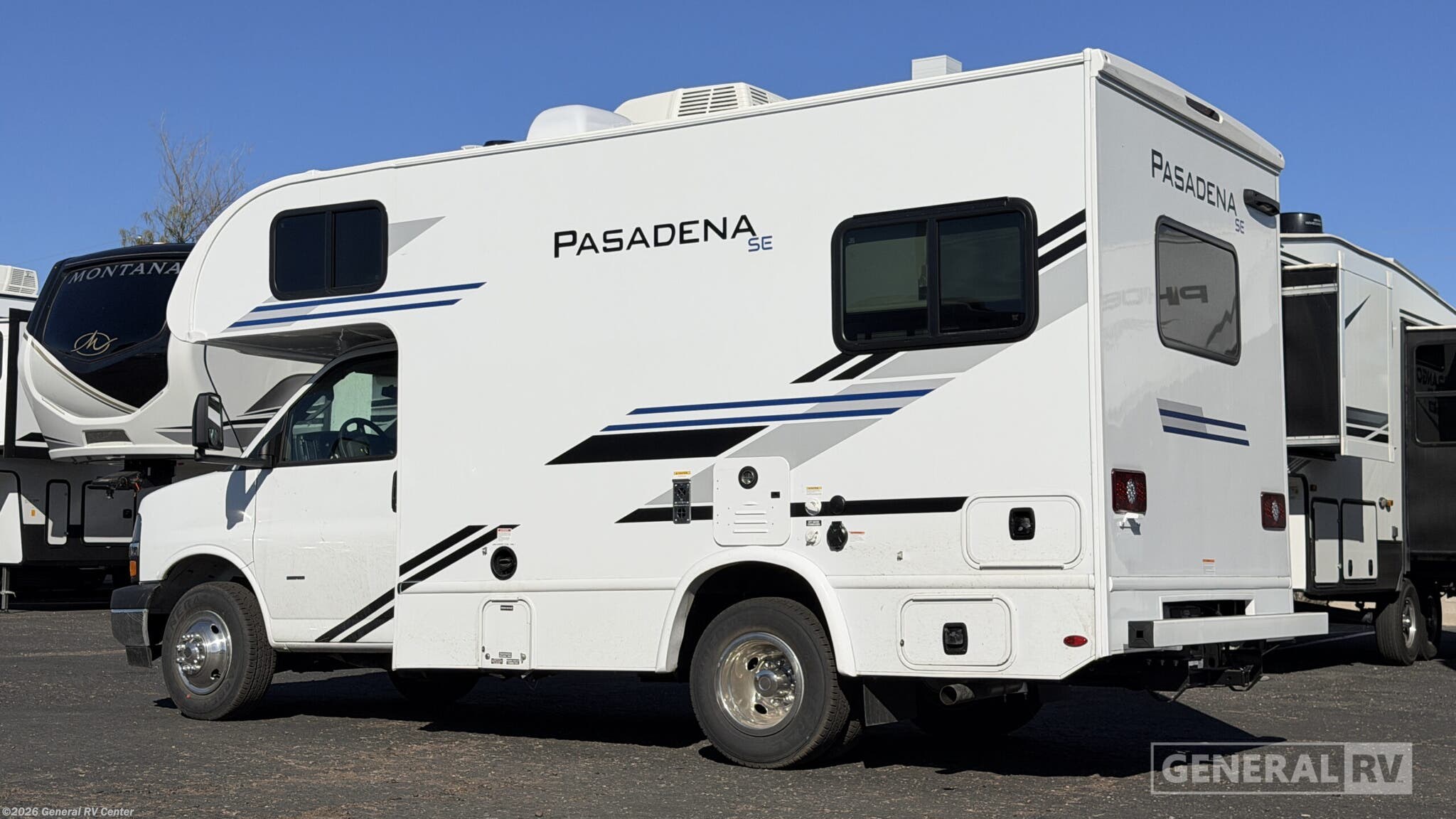 2026 Pasadena SE19 Chevy by Thor Motor Coach from General RV Center in Mesa, Arizona