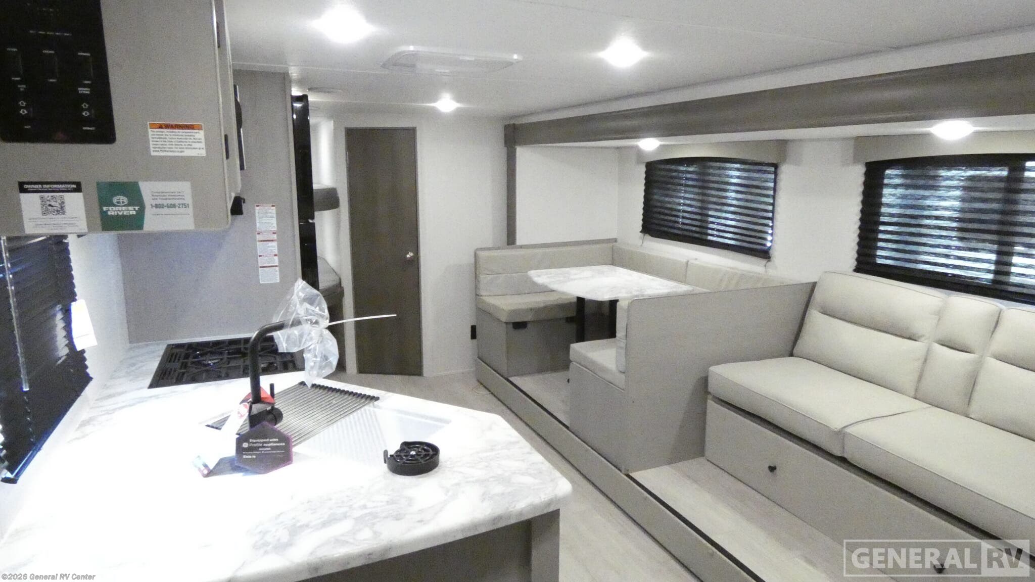 2026 Coachmen Clipper 262DBS - New Travel Trailer For Sale by General RV Center in Mesa, Arizona