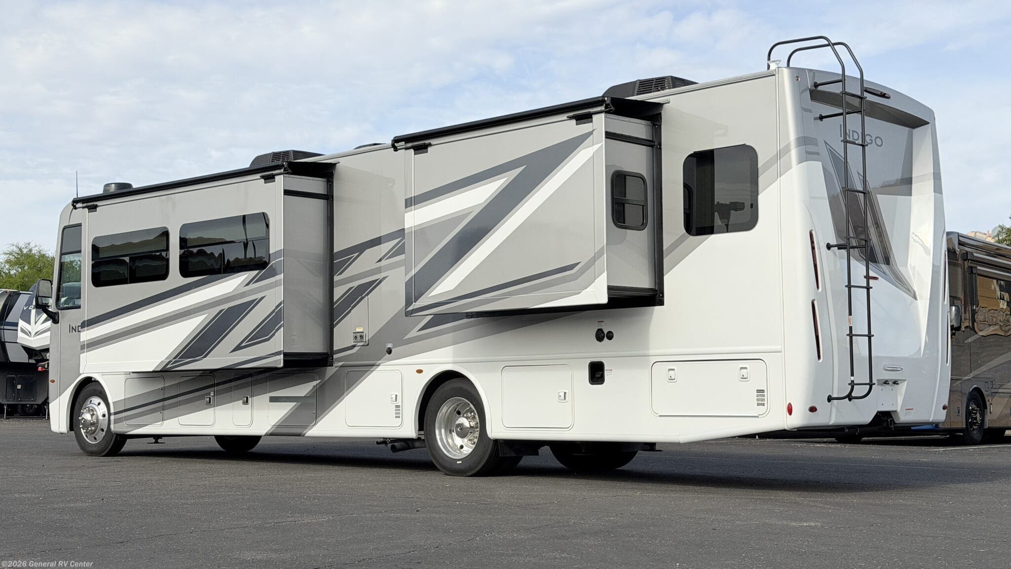 2026 Indigo HH36 by Thor Motor Coach from General RV Center in Mesa, Arizona