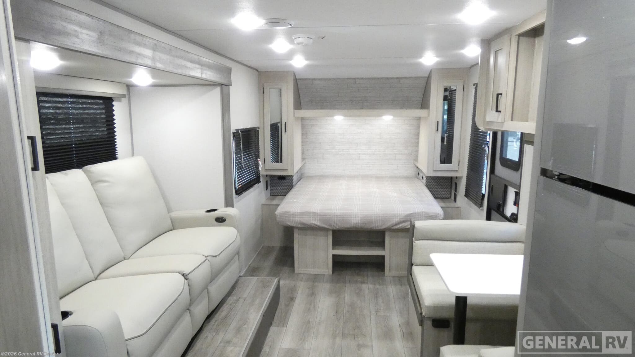 New 2026 Coachmen Catalina 194RBS available in Mesa, Arizona