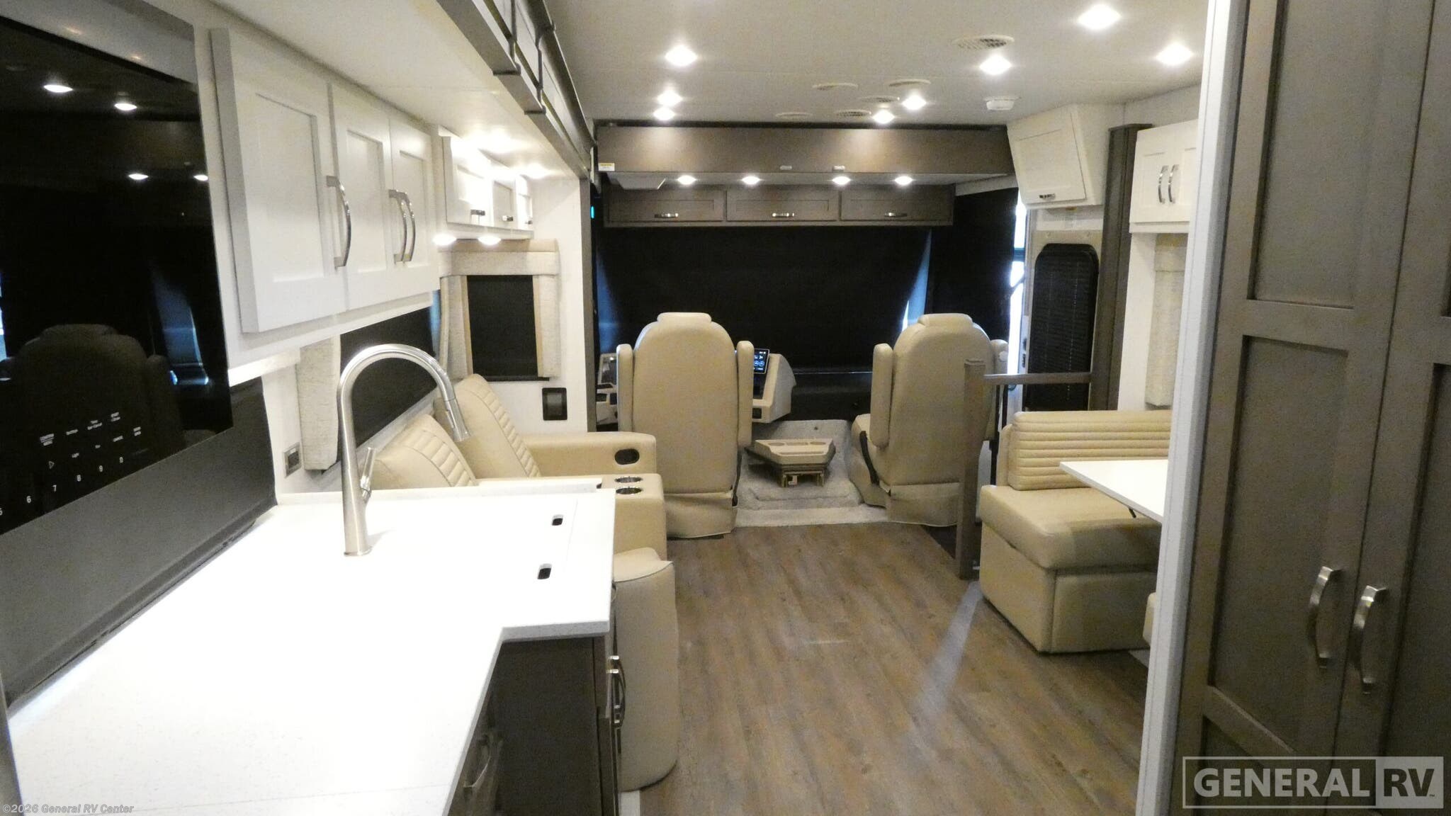 New 2026 Newmar Bay Star 3225 available in Mesa, Arizona