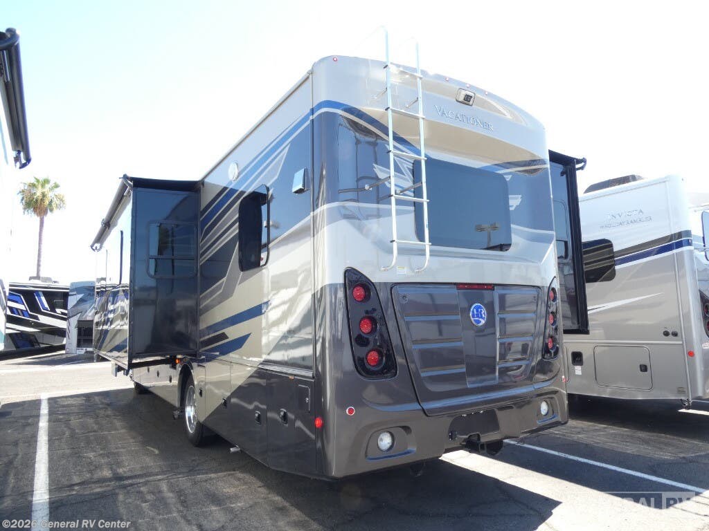 2026 Vacationer 33C by Holiday Rambler from General RV Center in Mesa, Arizona