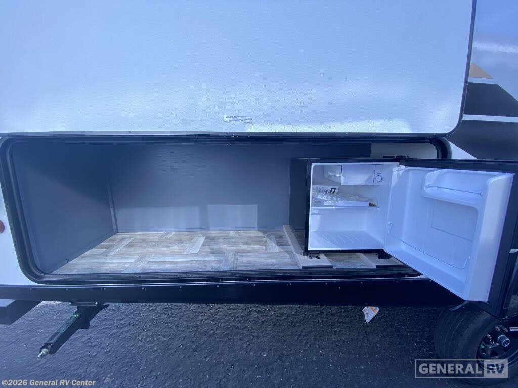 New 2025 Prime Time Tracer 240BHSLE available in Mesa, Arizona