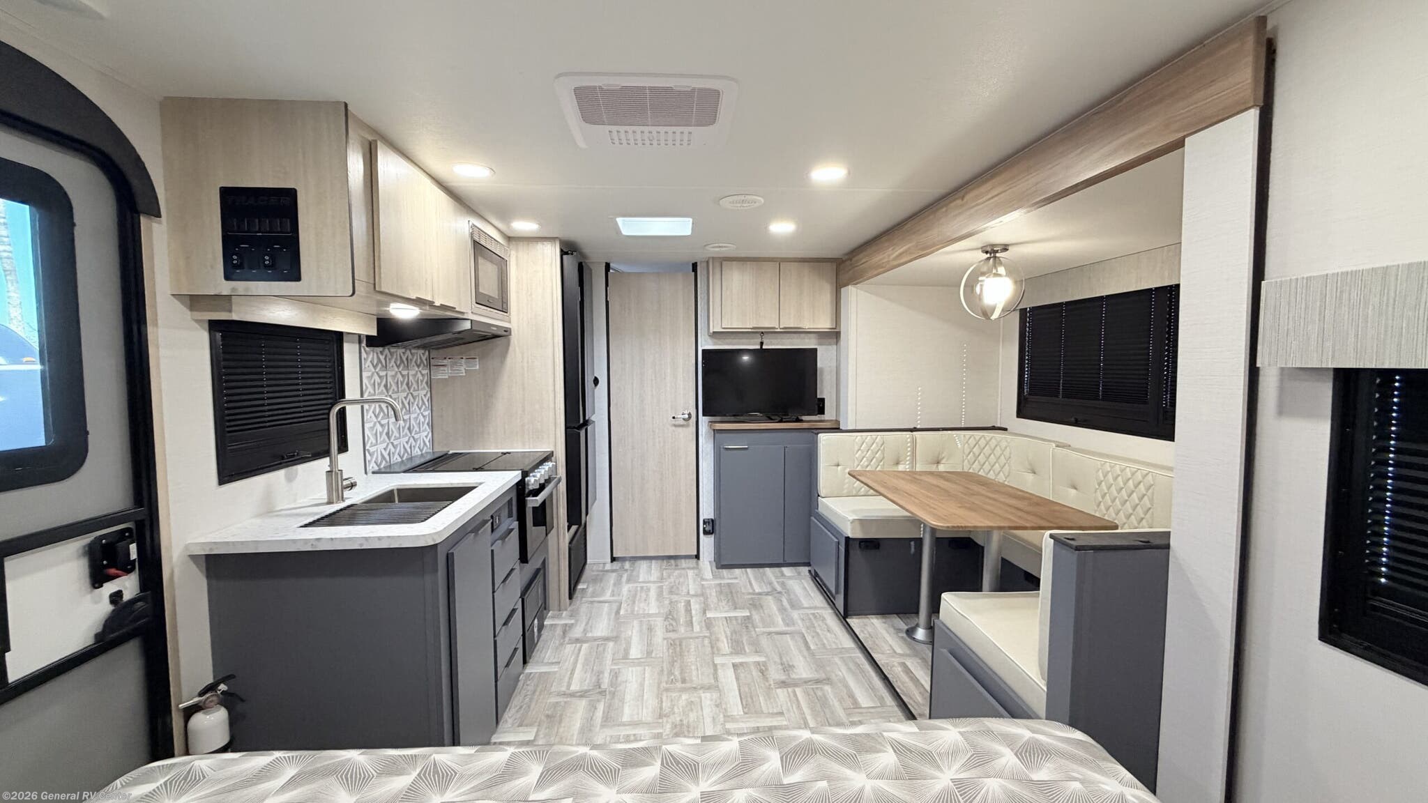 2025 Prime Time Tracer 190RB - New Travel Trailer For Sale by General RV Center in Mesa, Arizona