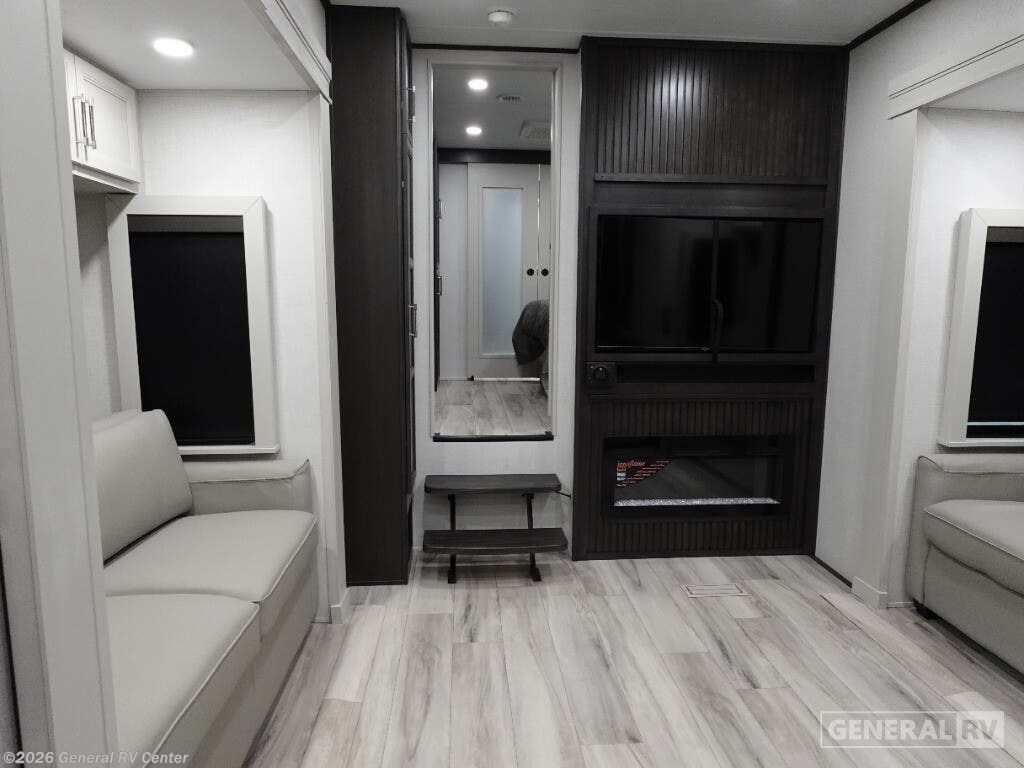 2026 Keystone Alpine 3820FK - New Fifth Wheel For Sale by General RV Center in Mesa, Arizona