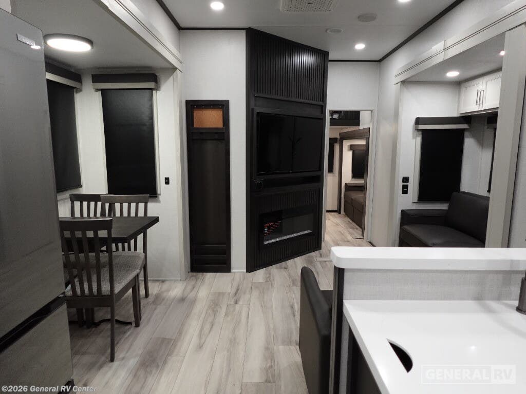 2025 Keystone Avalanche 380LT - New Fifth Wheel For Sale by General RV Center in Mesa, Arizona
