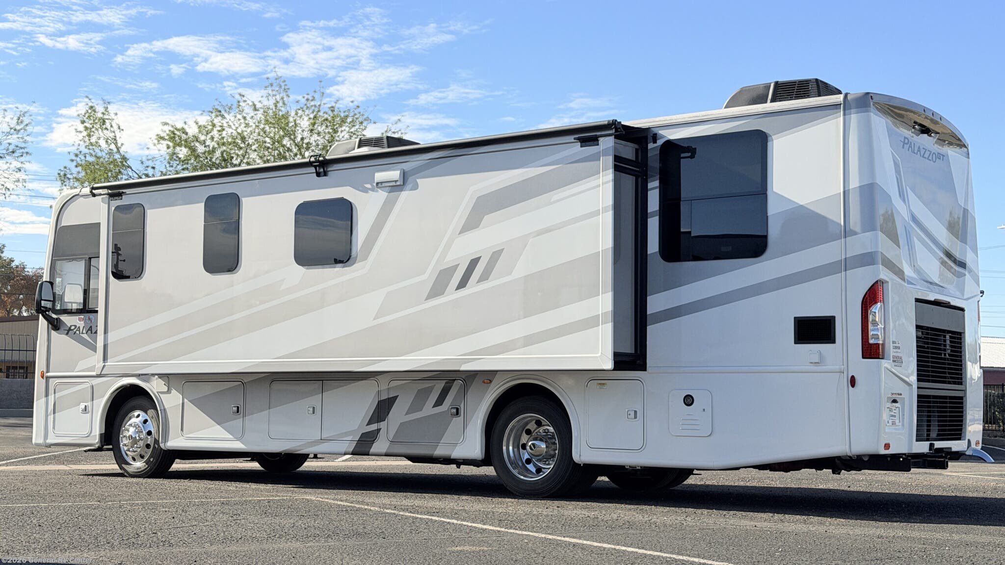 2026 Palazzo GT 33.6 by Thor Motor Coach from General RV Center in Mesa, Arizona