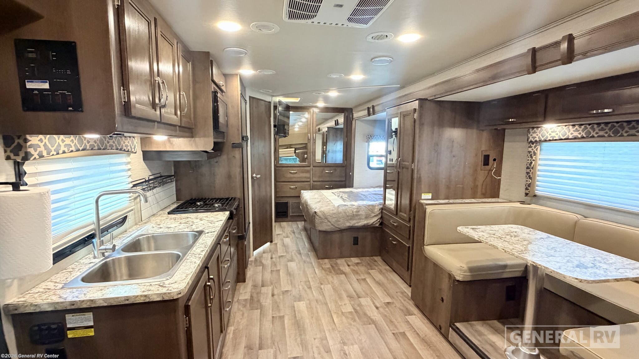 2019 Jayco Redhawk 24B - Used Class C For Sale by General RV Center in Mesa, Arizona