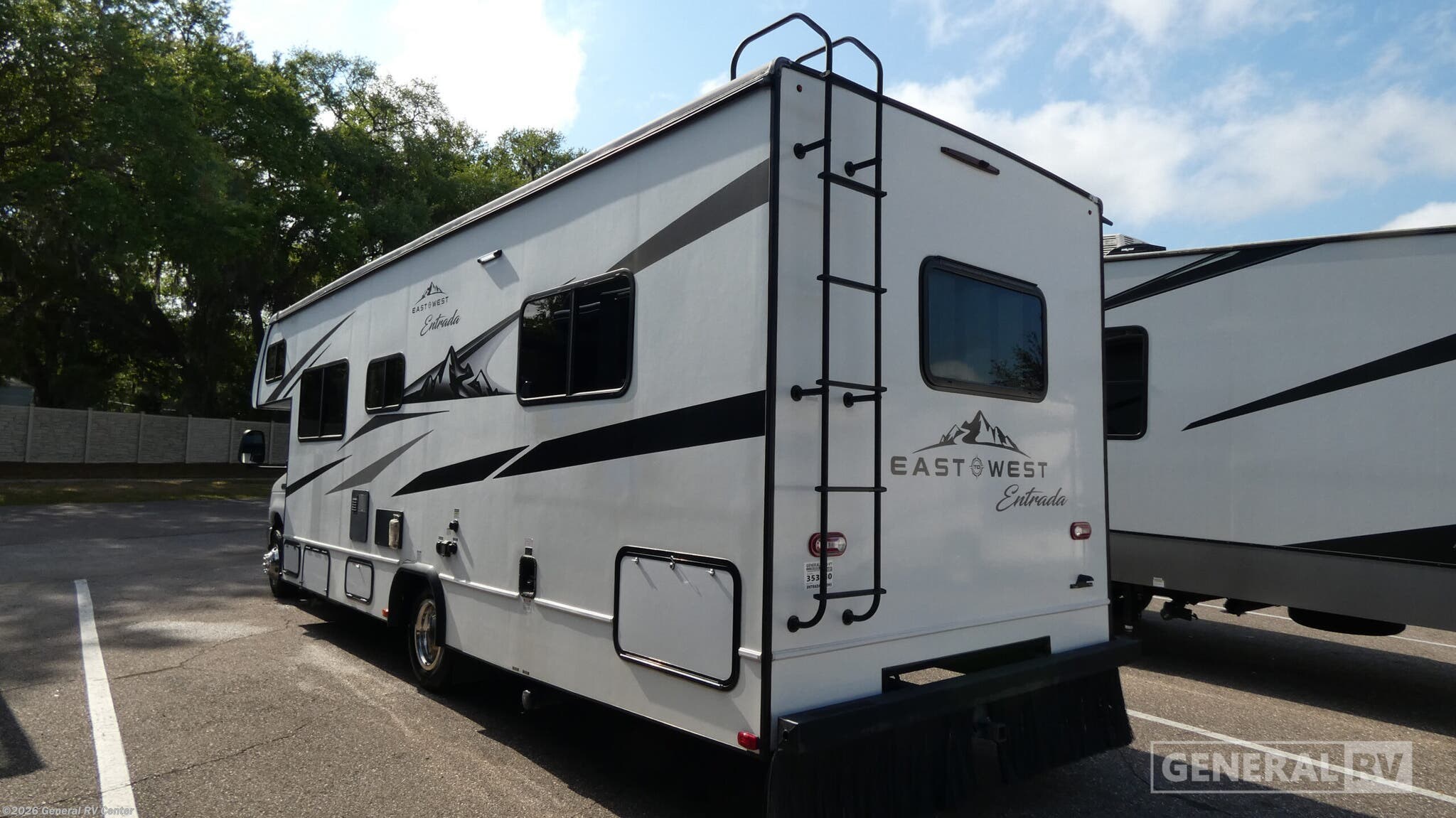 2022 Entrada 2700NS by East to West from General RV Center in Mesa, Arizona