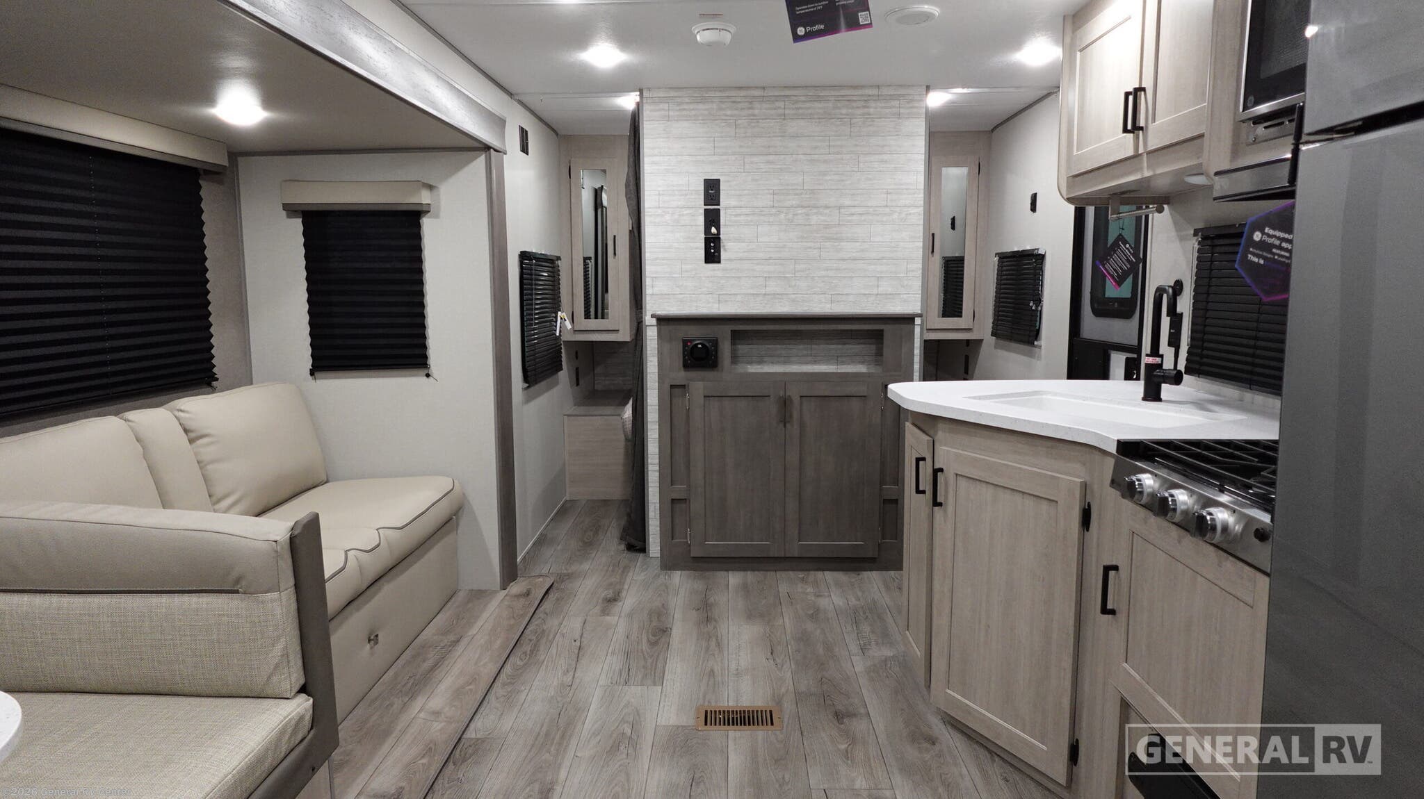 New 2026 Coachmen Catalina 261BHS available in Mesa, Arizona