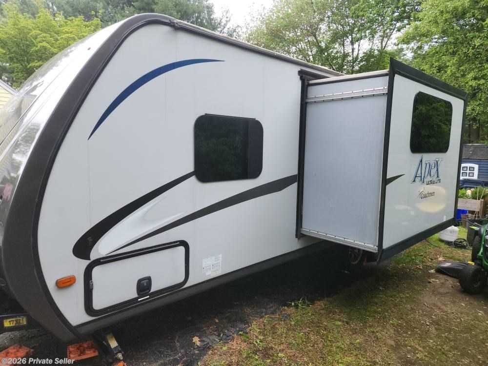 2016 Apex Ultra-Lite 235BHS by Coachmen from For Sale By Owner in IPSWICH, Massachusetts