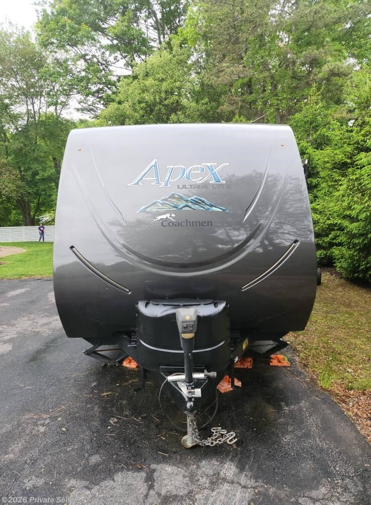 Used 2016 Coachmen Apex Ultra-Lite 235BHS available in IPSWICH, Massachusetts