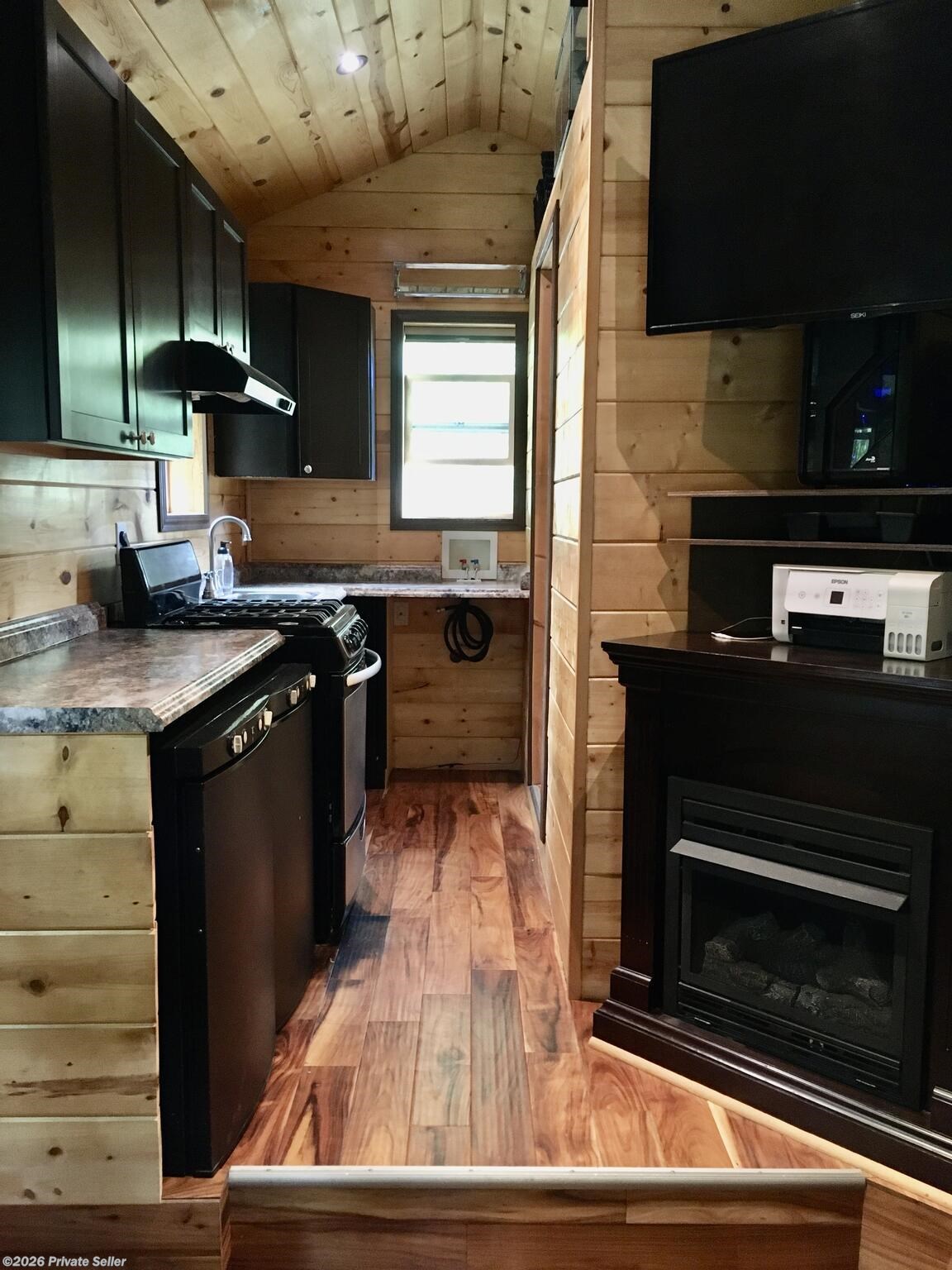 2019 TNT - Used Travel Trailer For Sale by For Sale By Owner in Newport, Tennessee