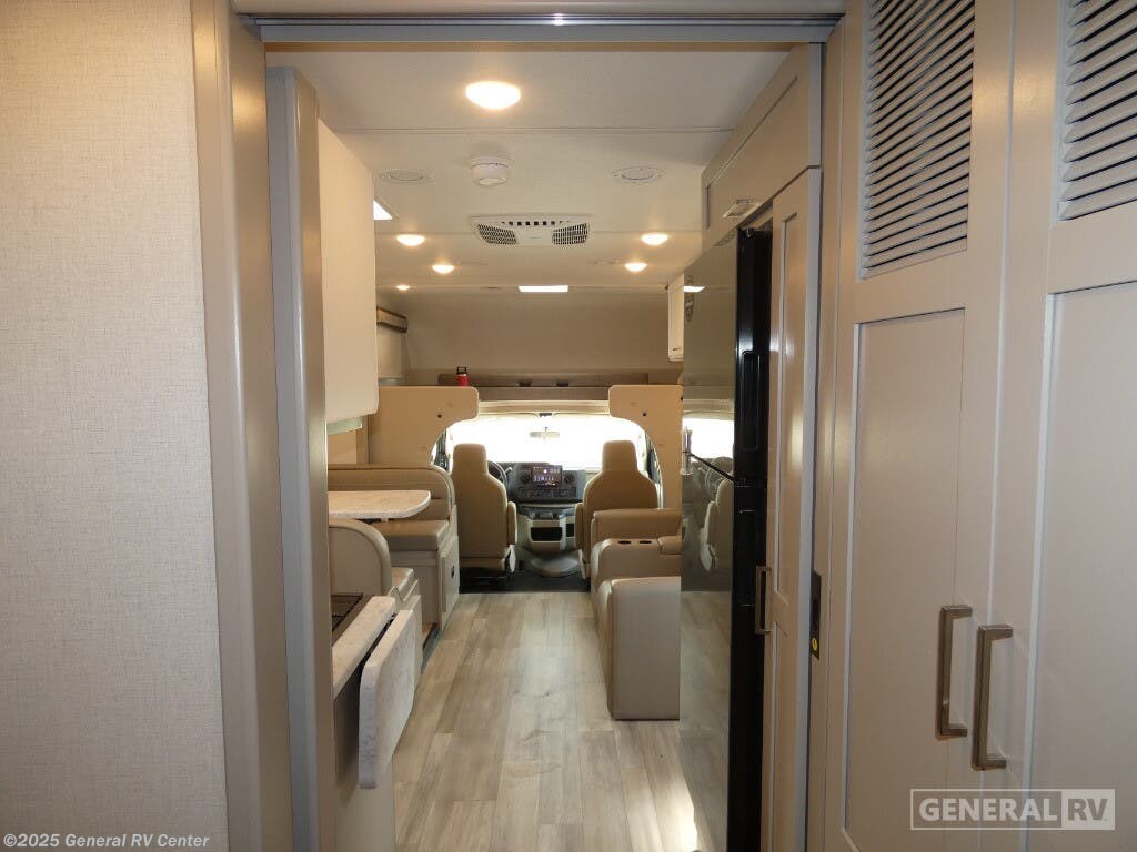 New 2026 Thor Motor Coach Pasadena SE29 available in Longmont, Colorado