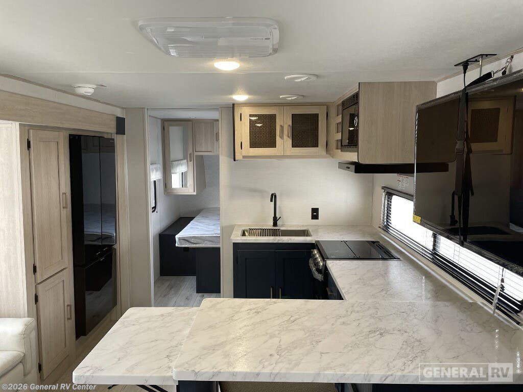 2025 Prime Time Avenger 25MKO - New Travel Trailer For Sale by General RV Center in Longmont, Colorado