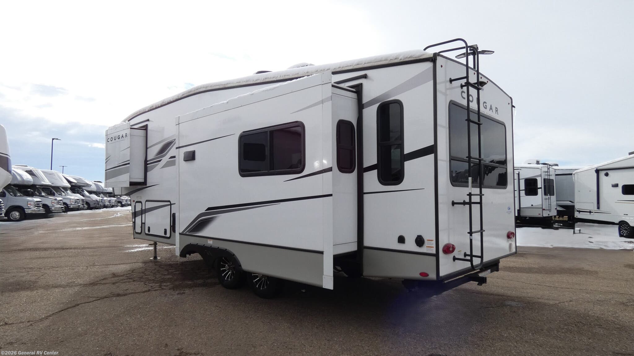 2025 Cougar 27SGS by Keystone from General RV Center in Longmont, Colorado