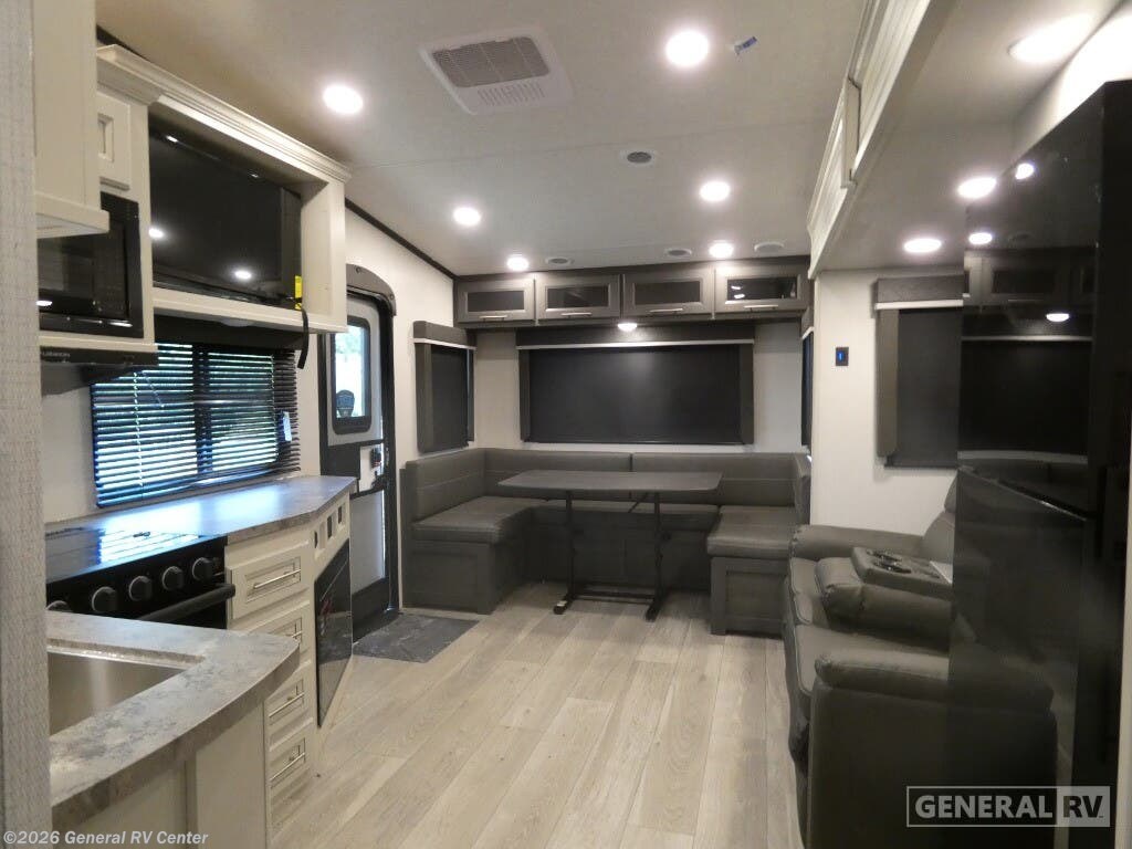 2025 Keystone Cougar 24RDS - New Fifth Wheel For Sale by General RV Center in Longmont, Colorado