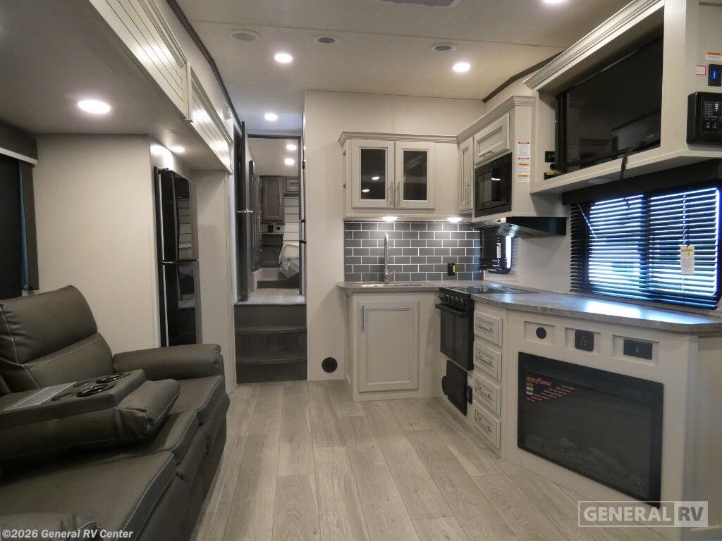 New 2025 Keystone Cougar 24RDS available in Longmont, Colorado