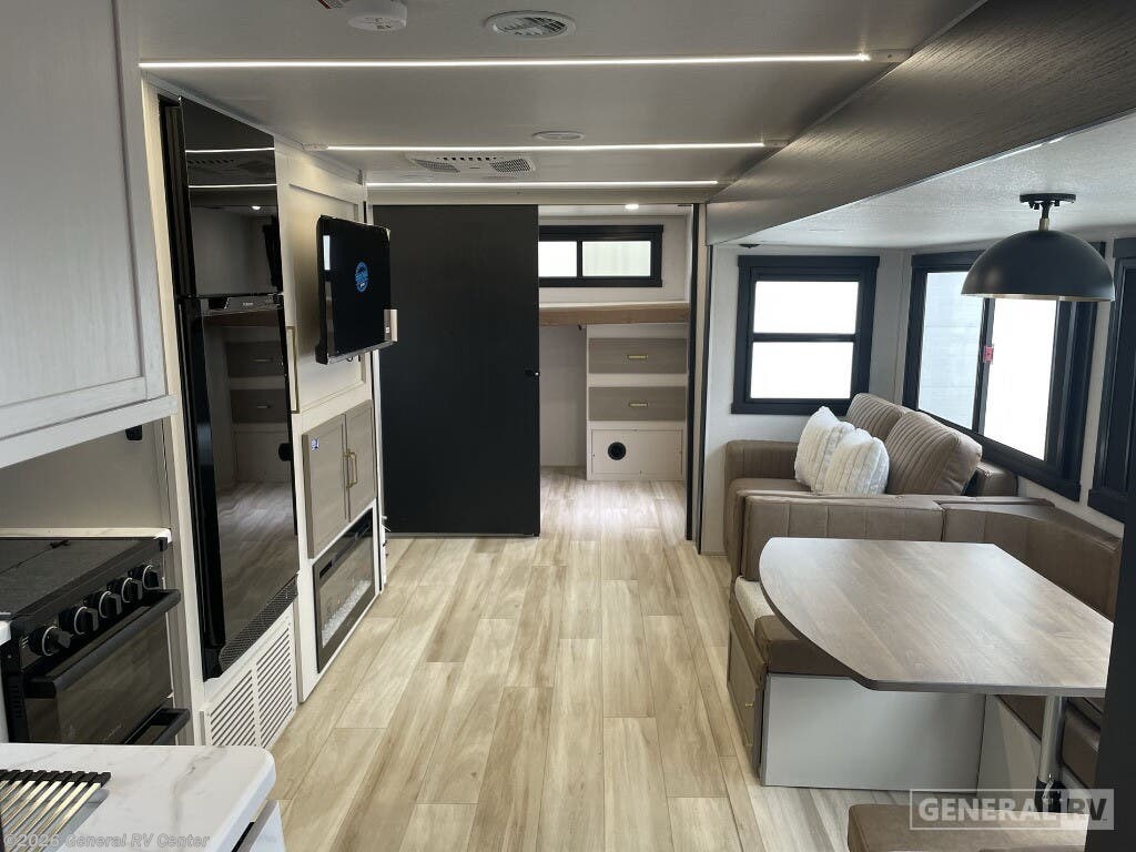 2025 Forest River SALEM-HEM 29XBHL - New Travel Trailer For Sale by General RV Center in Longmont, Colorado
