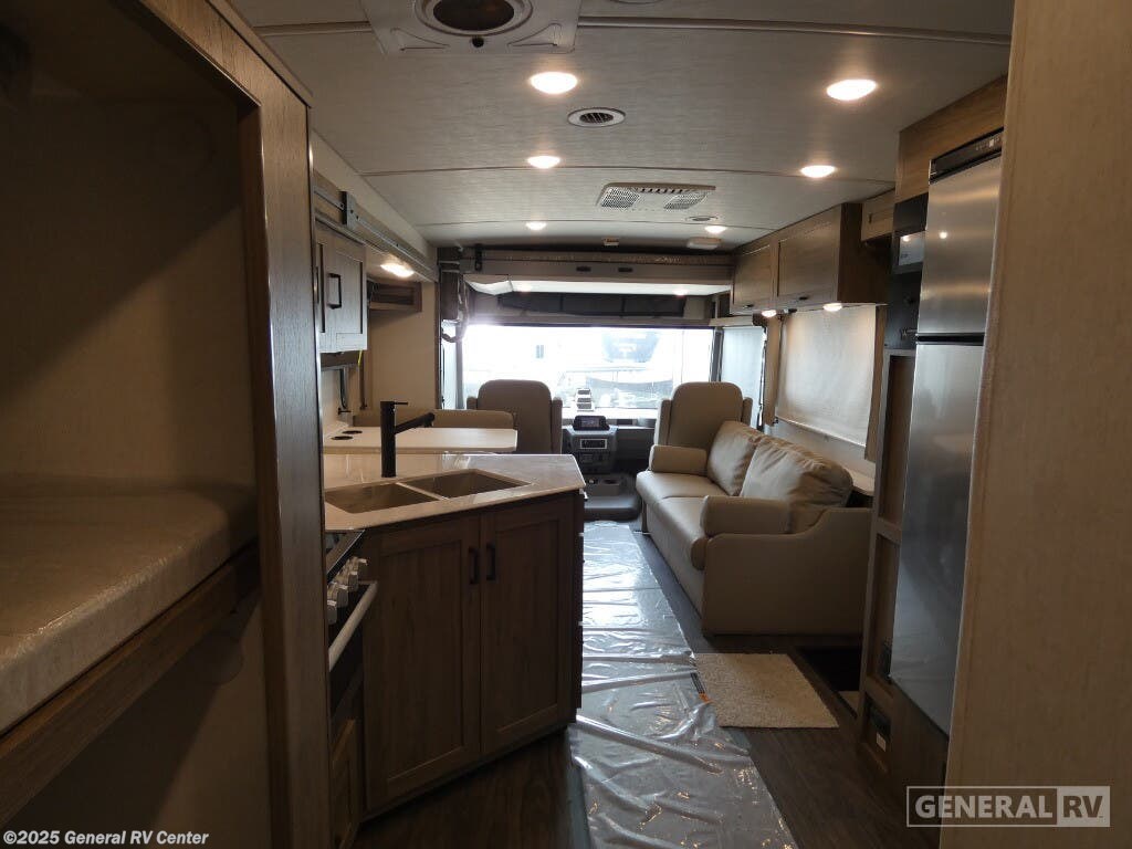 New 2025 Winnebago Sunstar 31B available in Longmont, Colorado