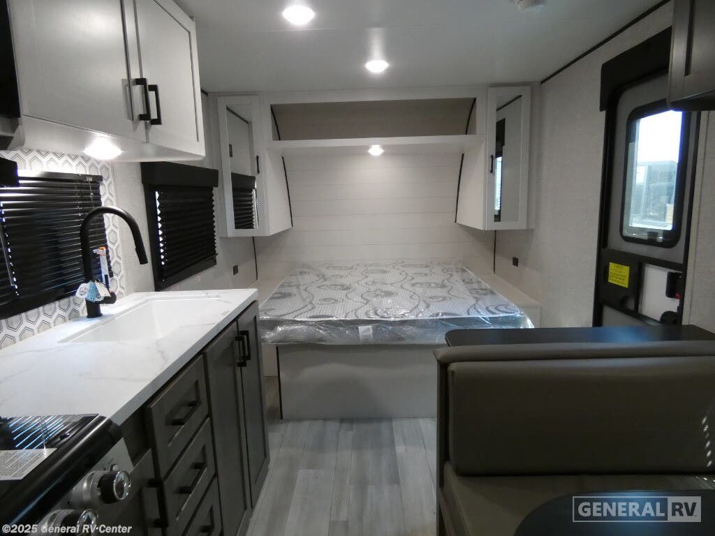 New 2025 Highland Ridge Open Range 182RB available in Longmont, Colorado