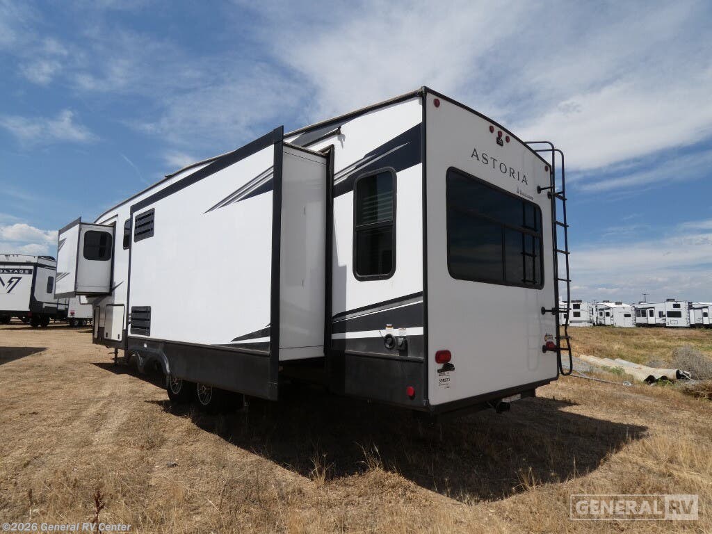 Used 2020 Dutchmen Astoria M3173RLP available in Longmont, Colorado