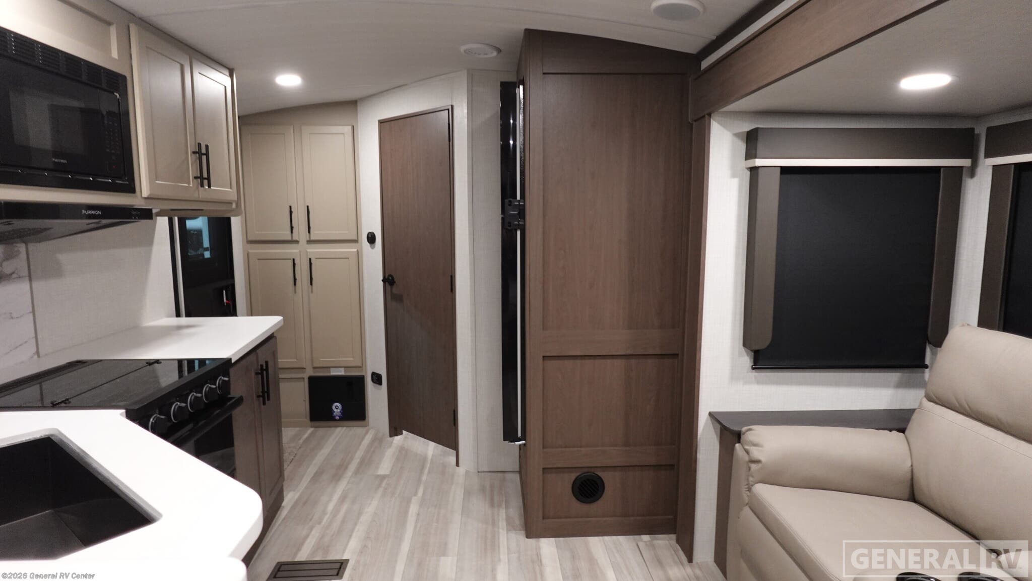 2026 Keystone Cougar 22RBS - New Travel Trailer For Sale by General RV Center in Longmont, Colorado