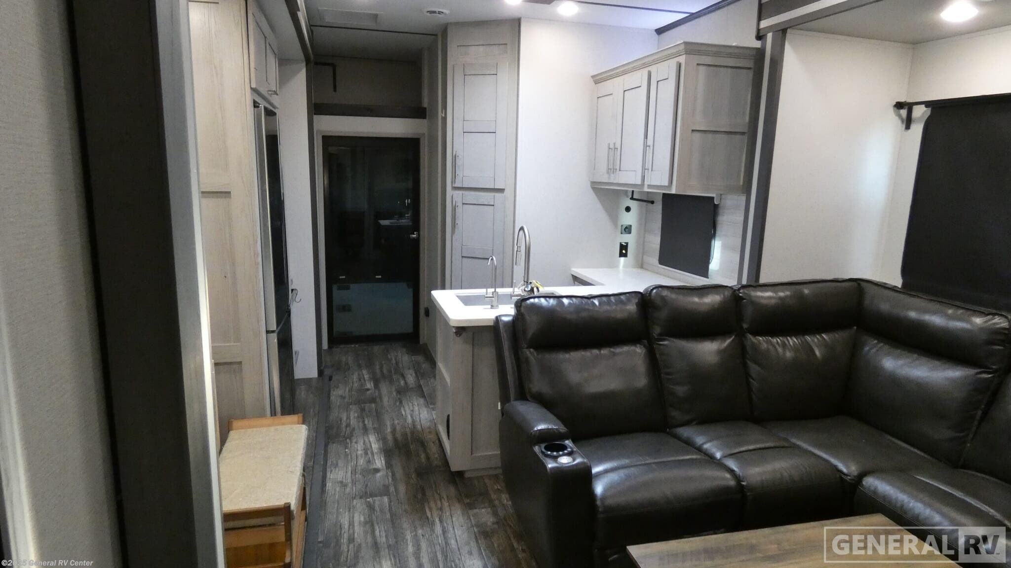 2021 Keystone Fuzion 430 - Used Fifth Wheel For Sale by General RV Center in Longmont, Colorado