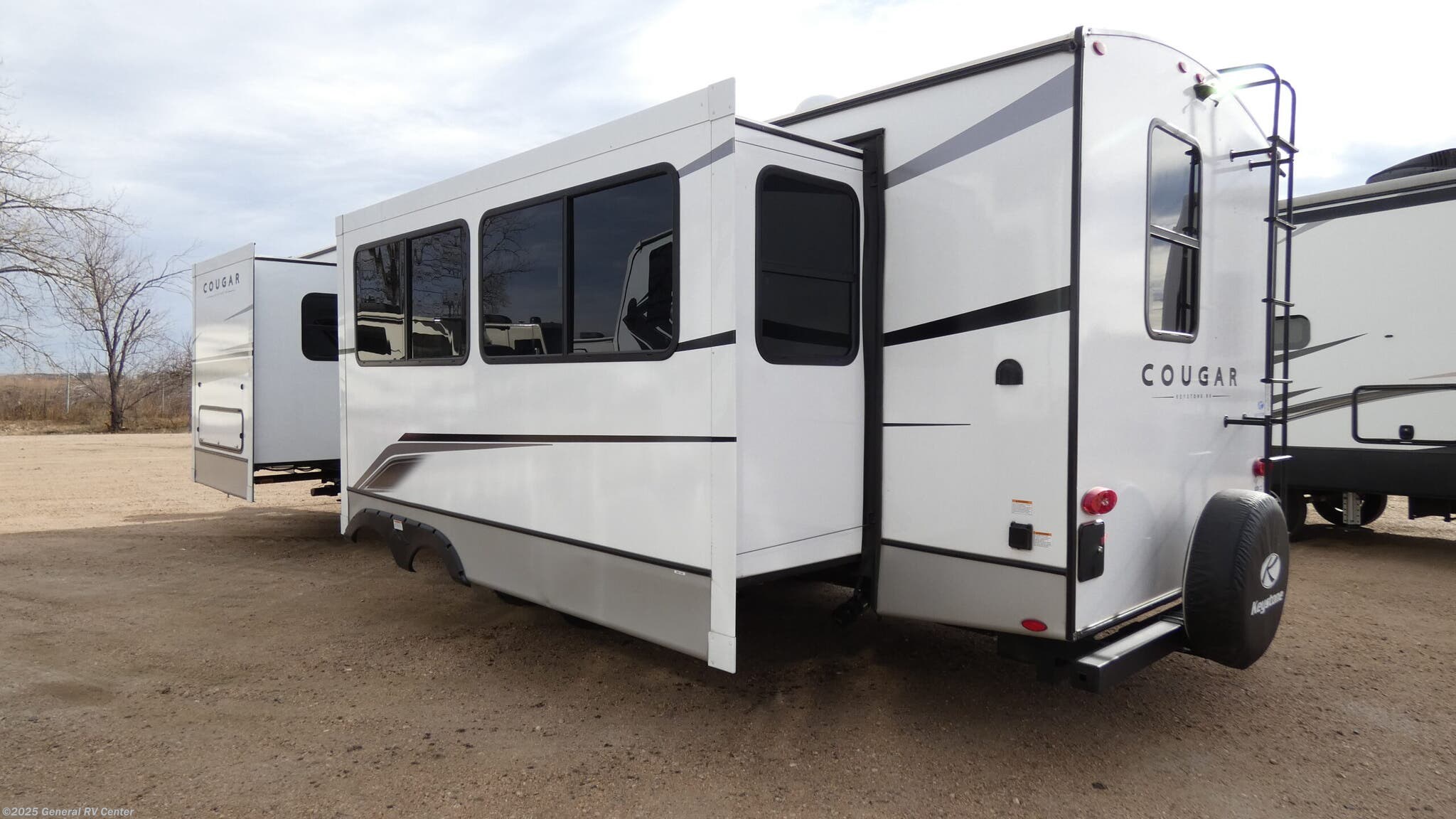 2025 Cougar 30RKD by Keystone from General RV Center in Longmont, Colorado