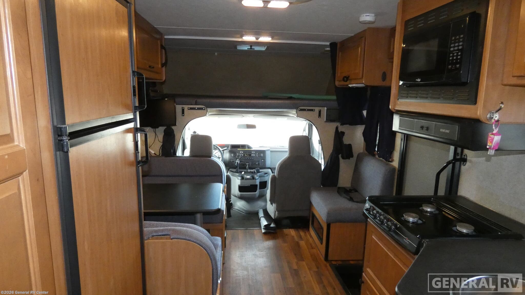 Used 2016 Thor Motor Coach Four Winds MAJESTIC 23A available in Longmont, Colorado